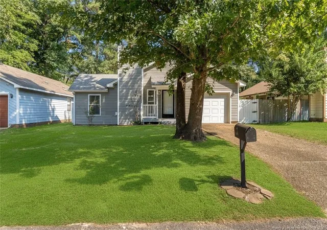 Photo 1 of Single family home for sale at 6976 Timberwood Dr, Fayetteville, NC 28314 | MLS# 769014 | Listing updated on 2026-09-10