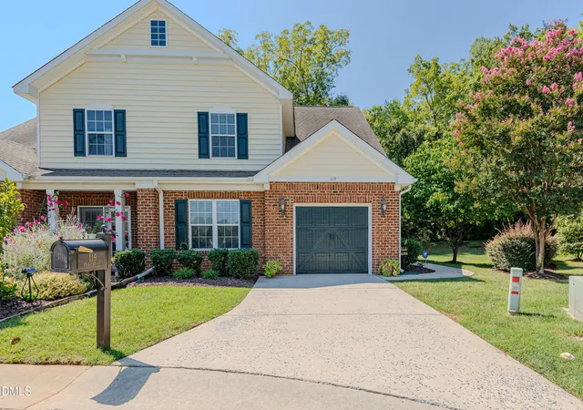 Photo 2 of Townhouse for sale at 119 Starling St, Mebane, NC 27302 | MLS# 10191420 | Listing updated on 2026-09-14