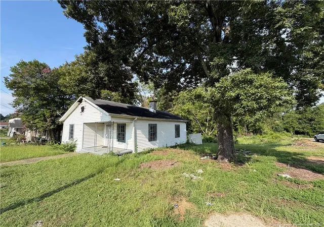 Land for sale at 1030 Southern Ave, Fayetteville, NC 28306 | MLS# 769061