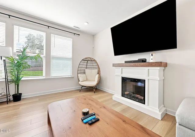 Photo 4 of Single family home for sale at 269 Van Winkle St, Lillington, NC 27546 | MLS# 10191406 | Listing updated on 2026-09-19