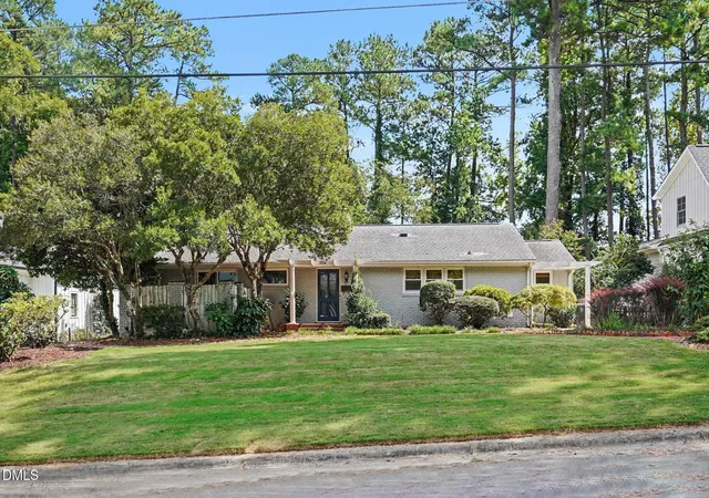 Photo 1 of Sale Pending at 2514 Medway Dr, Raleigh, NC 27608 | MLS# 10192422 | Listing updated on 2026-09-19