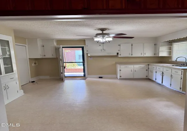 Photo 2 of Sale Pending at 402 Mitchell Ave, Franklinton, NC 27525 | MLS# 10191555 | Listing updated on 2026-09-14