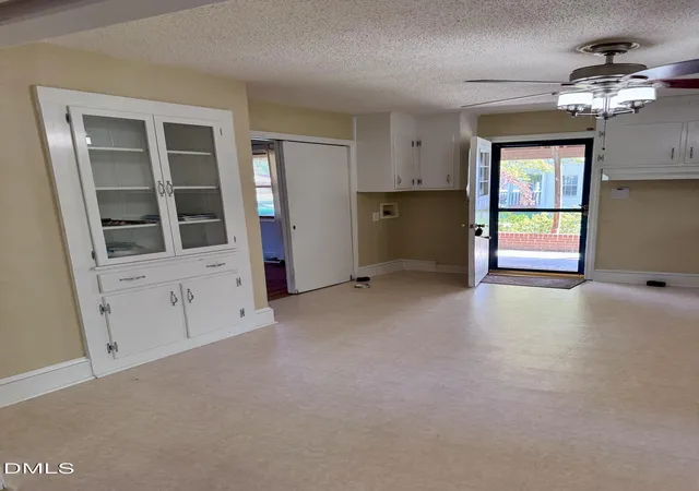 Photo 3 of Sale Pending at 402 Mitchell Ave, Franklinton, NC 27525 | MLS# 10191555 | Listing updated on 2026-09-14