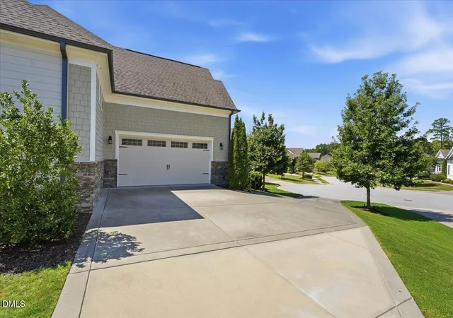 Photo 3 of Single family home for sale at 416 Whispering Hills Ct, Cary, NC 27519 | MLS# 10191656 | Listing updated on 2026-09-10