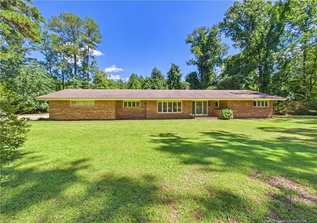 Photo 2 of Single family home for sale at 4009 Cedar Crk Rd, Fayetteville, NC 28312 | MLS# 768992 | Listing updated on 2026-09-15
