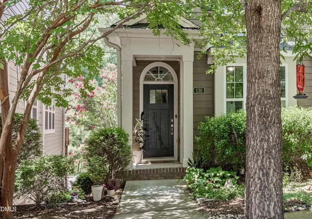 Photo 2 of Townhouse for sale at 130 S Camellia St, Chapel Hill, NC 27516 | MLS# 10191428 | Listing updated on 2026-09-15