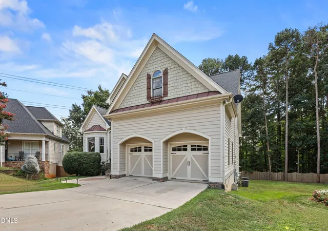 Photo 3 of Single family home for sale at 1412 Savannah Oaks Way, Raleigh, NC 27614 | MLS# 10193118 | Listing updated on 2026-10-03