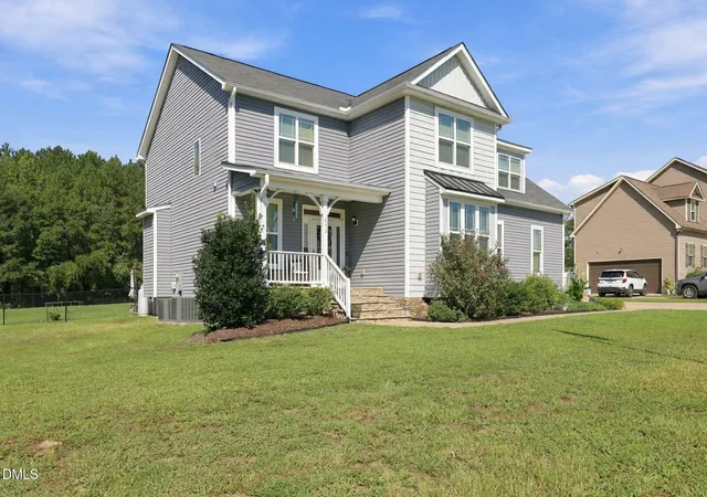 Photo 3 of Single family home for sale at 653 Wall Rd, Wendell, NC 27591 | MLS# 10192331 | Listing updated on 2026-10-07