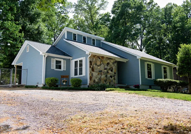 Photo 2 of Sale Pending at 134 Longview Rd, Madison, NC 27025 | MLS# 10191469 | Listing updated on 2026-09-09