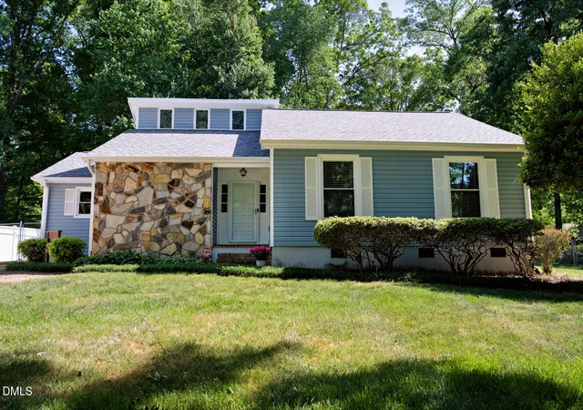 Photo 3 of Sale Pending at 134 Longview Rd, Madison, NC 27025 | MLS# 10191469 | Listing updated on 2026-09-09