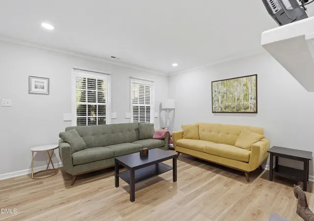Photo 3 of Single family home for sale at 725 Charleston Rd, Raleigh, NC 27606 | MLS# 10191473 | Listing updated on 2026-09-29