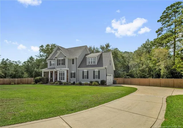 Photo 3 of Single family home for sale at 2916 Deep Channel Ct, Fayetteville, NC 28306 | MLS# 769032 | Listing updated on 2026-09-23