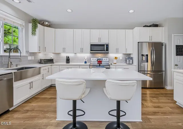 Photo 3 of Single family home for sale at 308 Amacord Way, Holly Springs, NC 27540 | MLS# 10192047 | Listing updated on 2026-09-16
