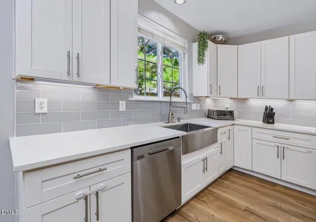 Photo 3 of Single family home for sale at 308 Amacord Way, Holly Springs, NC 27540 | MLS# 10192047 | Listing updated on 2026-09-16