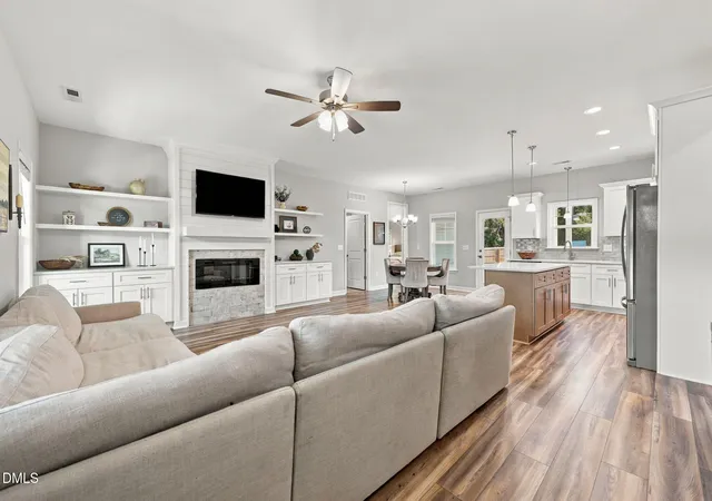 Photo 3 of Single family home for sale at 3066 Marion Hts Dr, Kinston, NC 28504 | MLS# 10193241 | Listing updated on 2026-09-26
