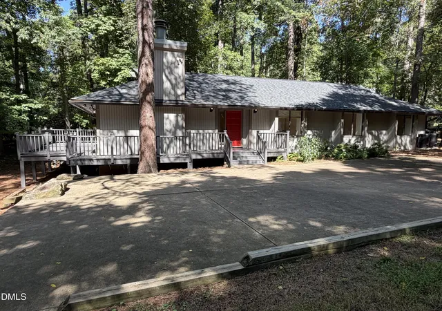 Photo 1 of Sale Pending at 141 Dixie Dr, Chapel Hill, NC 27514 | MLS# 10191663 | Listing updated on 2026-09-12
