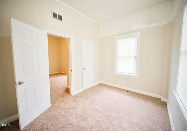 Listing Photo 2 - Condo for sale in building located at 1101 Eva St, Durham, NC 27703