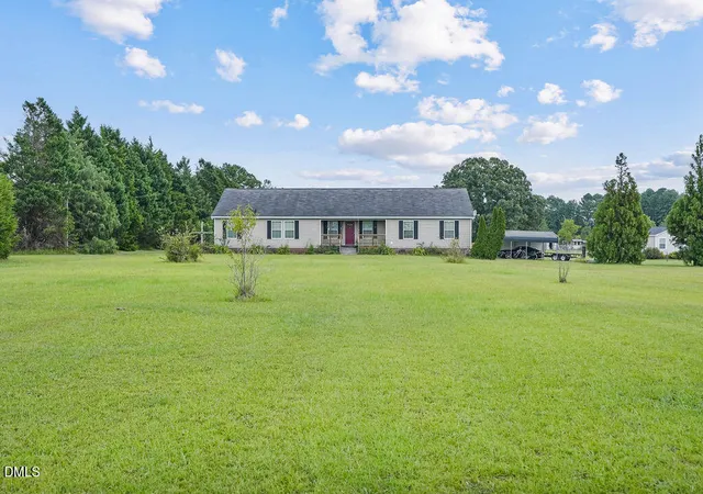 Photo 3 of Single family home for sale at 412 Joe Collins Rd, Lillington, NC 27546 | MLS# 10191550 | Listing updated on 2026-09-09