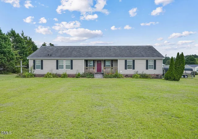 Photo 3 of Single family home for sale at 412 Joe Collins Rd, Lillington, NC 27546 | MLS# 10191550 | Listing updated on 2026-09-09