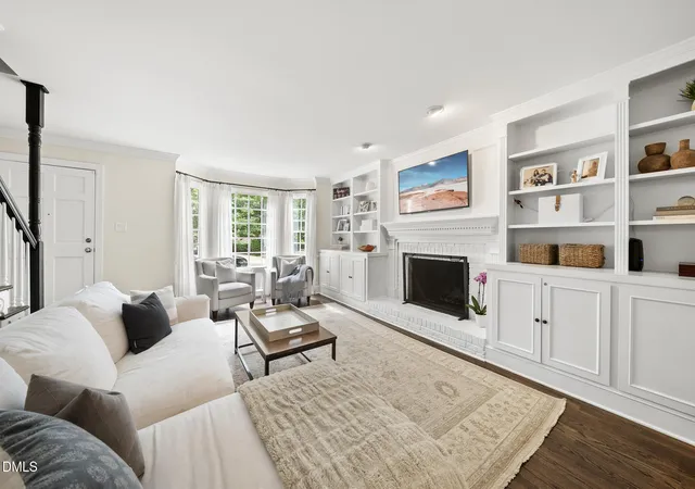 Photo 3 of Single family home for sale at 2309 Brisbayne Cir, Raleigh, NC 27615 | MLS# 10191544 | Listing updated on 2026-09-14
