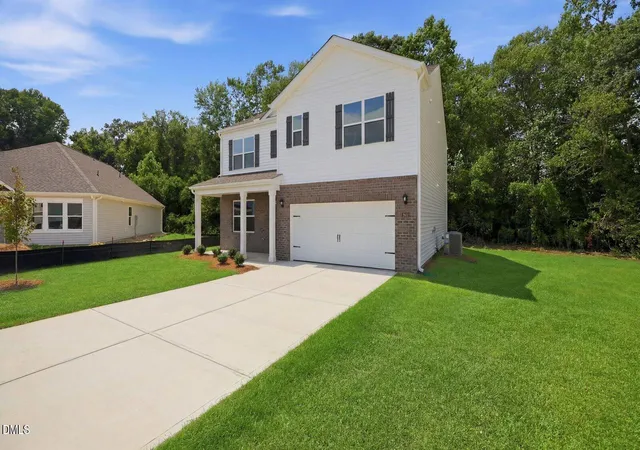 Photo 3 of Single family home for sale at 2604 Westwood Ave W, Wilson, NC 27893 | MLS# 10191541 | Listing updated on 2026-09-09