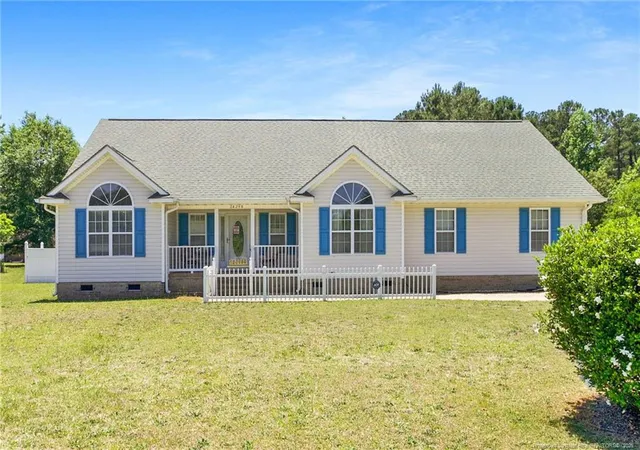 Photo 2 of Single family home for sale at 24298 Nc Hwy 71 N, Parkton, NC 28371 | MLS# 769106 | Listing updated on 2026-09-09