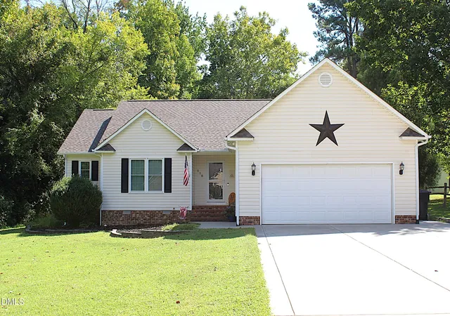 Photo 1 of Single family home for sale at 118 Random Ln, Burlington, NC 27215 | MLS# 10192085 | Listing updated on 2026-09-14