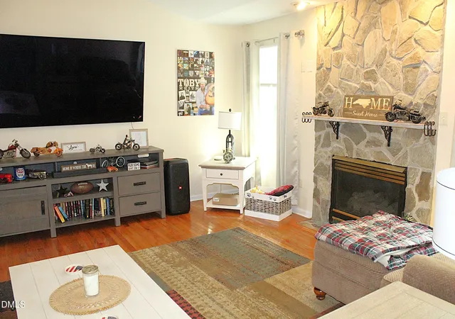 Photo 4 of Single family home for sale at 118 Random Ln, Burlington, NC 27215 | MLS# 10192085 | Listing updated on 2026-09-14