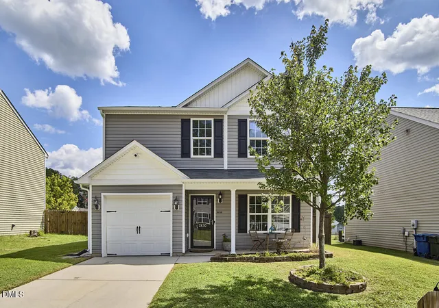 Photo 3 of Single family home for sale at 2830 Tulip Poplar Cir, Durham, NC 27704 | MLS# 10191767 | Listing updated on 2026-09-19