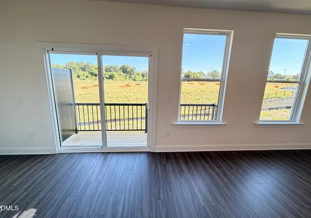 Photo 4 of Townhouse for sale at 146 Midtown Rows Way, Fuquay Varina, NC 27526 | MLS# 10191983 | Listing updated on 2026-09-11