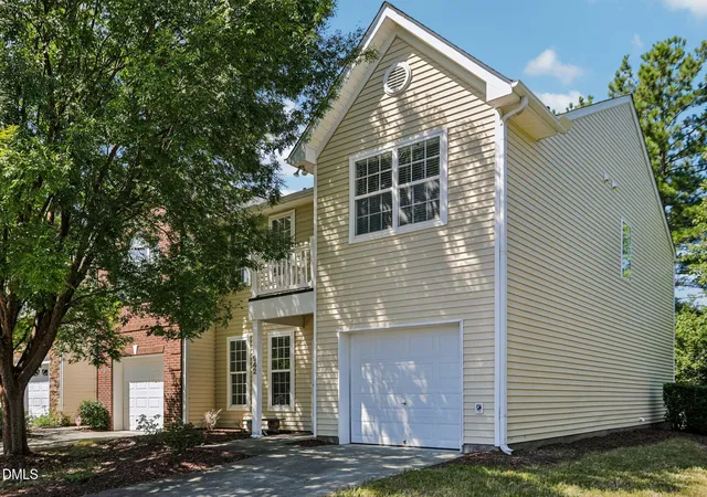 Photo 1 of Townhouse for sale at 942 Shining Wire Way, Morrisville, NC 27560 | MLS# 10193484 | Listing updated on 2026-10-06
