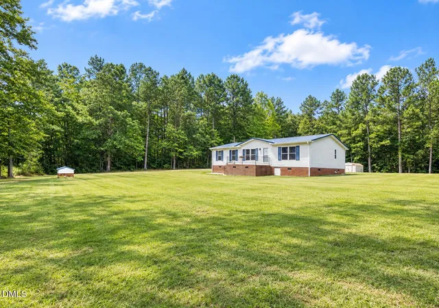 Photo 3 of Single family home for sale at 129 Jamel Ln, Henderson, NC 27537 | MLS# 10192384 | Listing updated on 2026-09-21