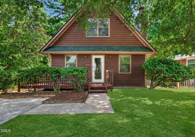 Photo 1 of Single family home for sale at 2335 Huron St, Durham, NC 27707 | MLS# 10191664 | Listing updated on 2026-09-13