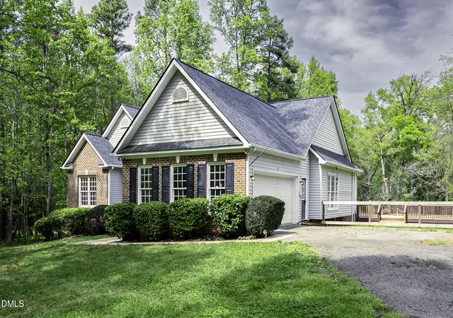 Photo 1 of Single family home for sale at 2804 Gaya Ct, Hillsborough, NC 27278 | MLS# 10191642 | Listing updated on 2026-09-20
