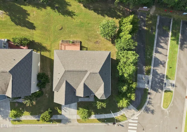 Photo 3 of Single family home for sale at 7104 Pamlico Bay Dr, Cary, NC 27519 | MLS# 10191872 | Listing updated on 2026-10-07