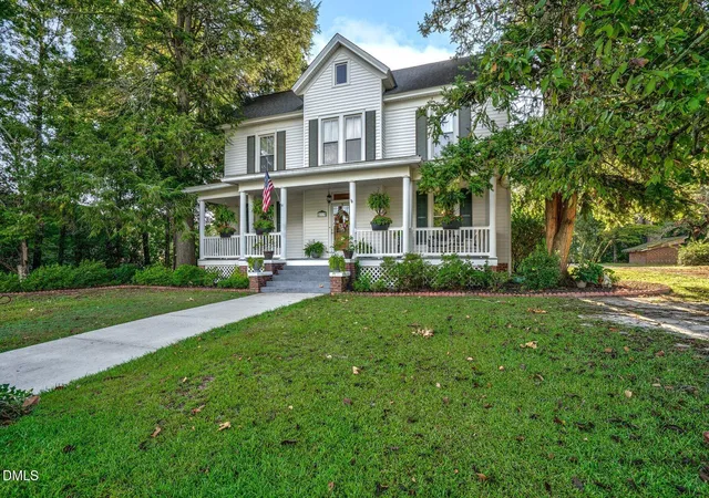 Photo 3 of Single family home for sale at 211 S Boddie St, Nashville, NC 27856 | MLS# 10191875 | Listing updated on 2026-10-05