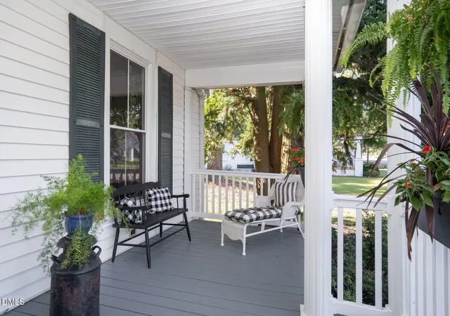 Photo 4 of Single family home for sale at 211 S Boddie St, Nashville, NC 27856 | MLS# 10191875 | Listing updated on 2026-10-05