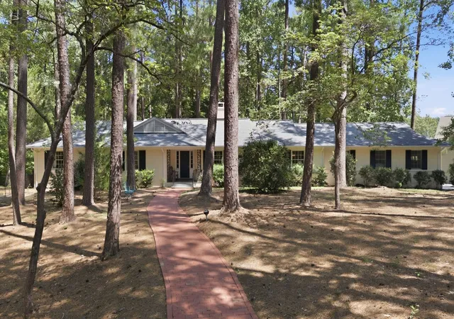 Photo 2 of Sale Pending at 3605 Rugby Rd, Durham, NC 27707 | MLS# 10191706 | Listing updated on 2026-09-21