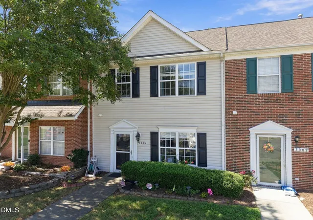 Photo 2 of Townhouse for sale at 2905 Gross Ave, Wake Forest, NC 27587 | MLS# 10193439 | Listing updated on 2026-10-25
