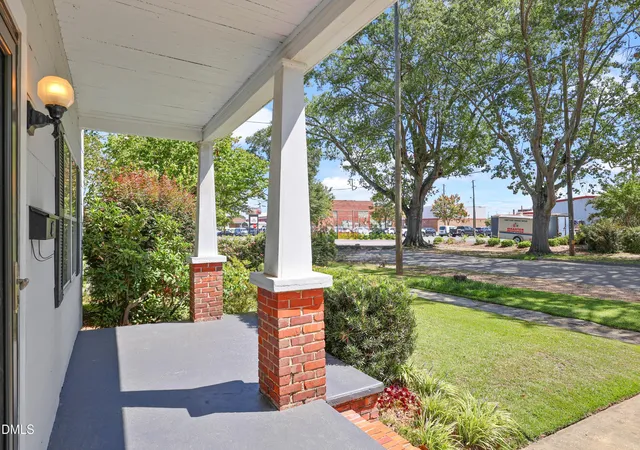 Photo 2 of Sale Pending at 306 S Fayetteville Ave, Dunn, NC 28334 | MLS# 10192538 | Listing updated on 2026-09-18