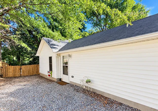 Photo 2 of Single family home for sale at 107 N Morgan St, Roxboro, NC 27573 | MLS# 10191751 | Listing updated on 2026-09-24