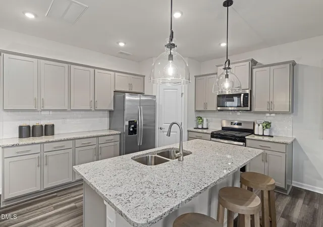 Photo 3 of Single family home for sale at 805 Crews Ct, Durham, NC 27703 | MLS# 10191763 | Listing updated on 2026-09-10