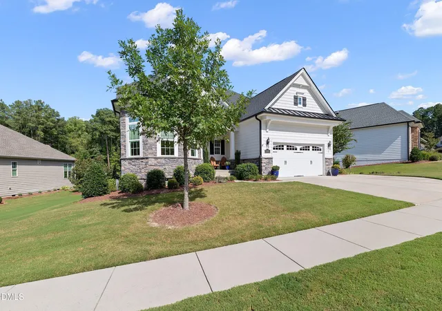 Photo 2 of Sale Pending at 2568 Range Overlook Xing, Apex, NC 27523 | MLS# 10192342 | Listing updated on 2026-09-20