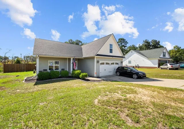 Photo 1 of Single family home for sale at 181 Cordelia Ct, Fayetteville, NC 28306 | MLS# 769083 | Listing updated on 2026-09-10