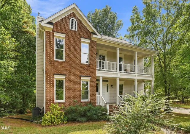 Photo 2 of Sale Pending at 723 Nichols Farm Dr, Durham, NC 27703 | MLS# 10193996 | Listing updated on 2026-10-06