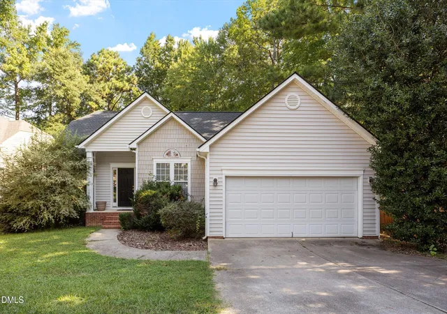 Photo 1 of Single family home for sale at 1004 Creek Hvn Dr, Holly Springs, NC 27540 | MLS# 10191803 | Listing updated on 2026-09-10