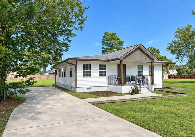 Photo 2 of Single family home for sale at 3632 Pine Cone Ln, Fayetteville, NC 28306 | MLS# 769019 | Listing updated on 2026-09-10