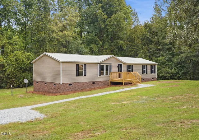 Photo 1 of Manufactured home for sale at 116 Avon Ln, Newton Grove, NC 28366 | MLS# 10194293 | Listing updated on 2026-09-23