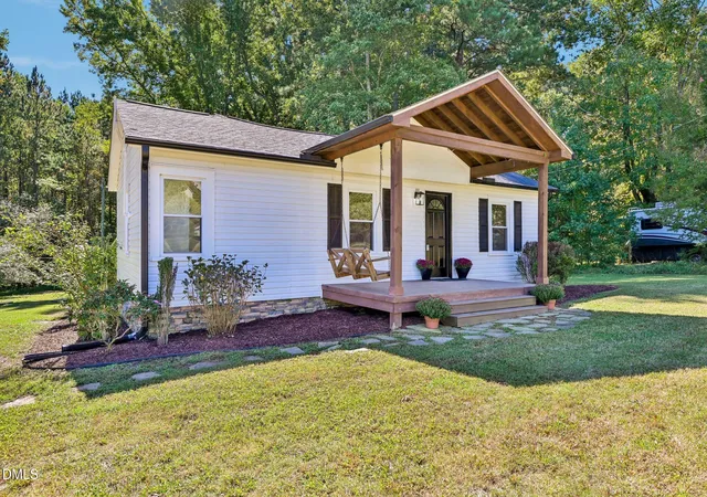 Photo 3 of Single family home for sale at 4093 Purnell Rd, Wake Forest, NC 27587 | MLS# 10198453 | Listing updated on 2026-10-28