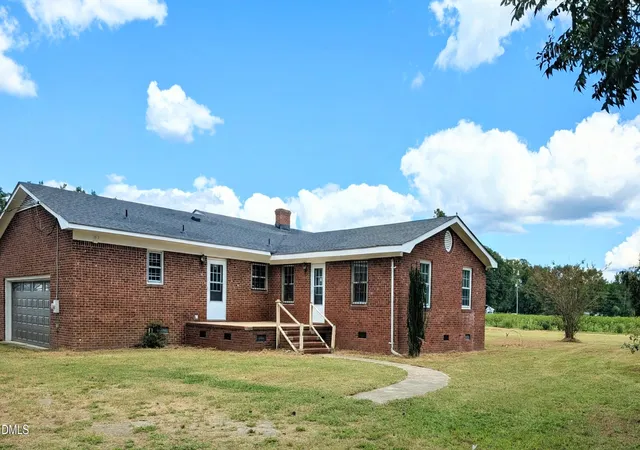 Photo 2 of Single family home for sale at 1066 Edwards Frk Rd, Scotland Neck, NC 27874 | MLS# 10191938 | Listing updated on 2026-09-30